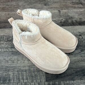 SODA platform Sherpa lined Boots